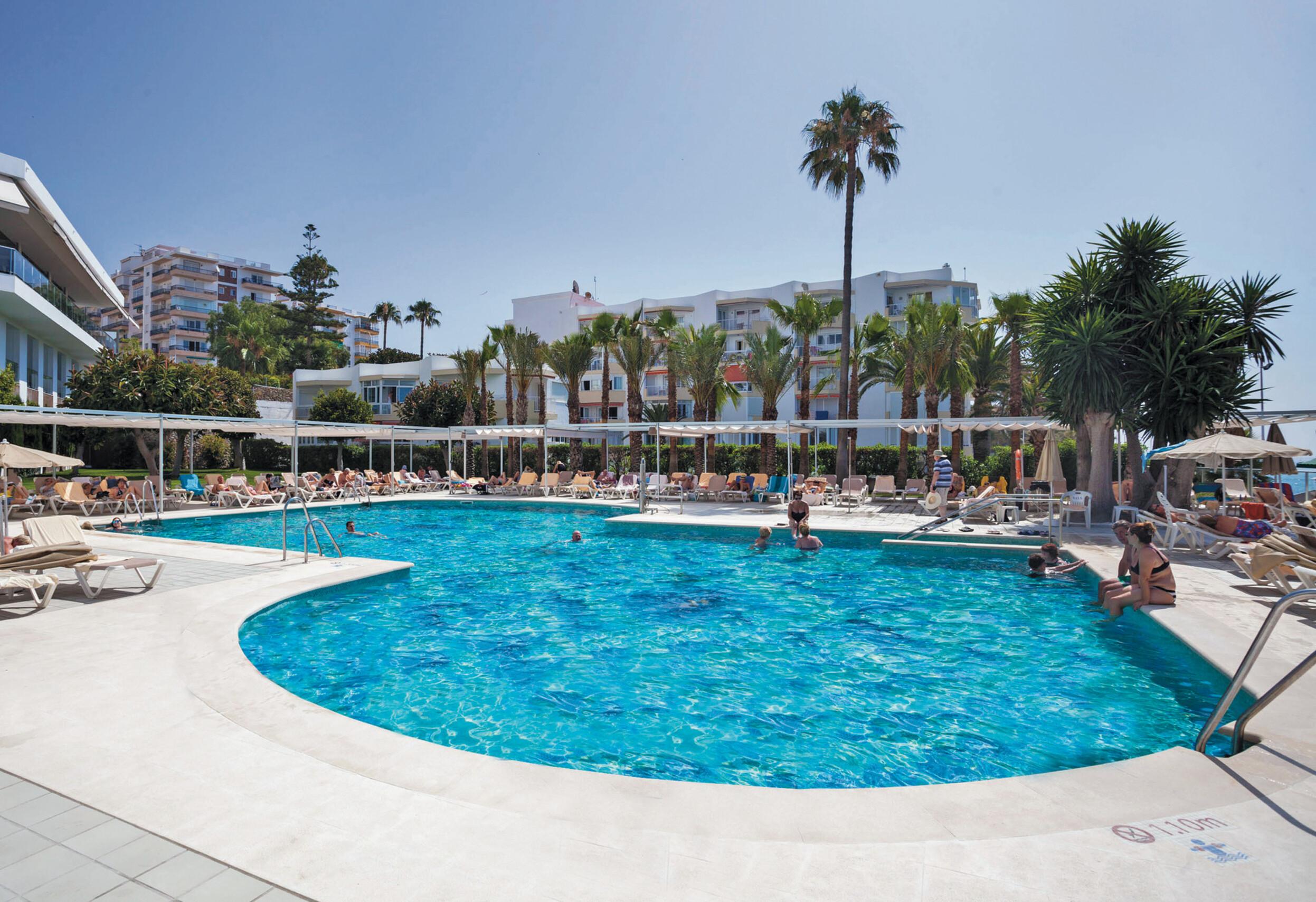 Hotel Riu Monica - Adults Only Nerja Bagian luar foto